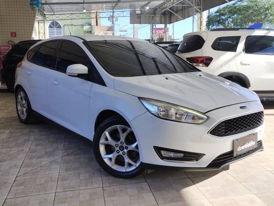 FORD FOCUS 2.0 SE PLUS 16V FLEX 4P POWERSHIFT FORD FOCUS 2.0 SE PLUS 16V FLEX 4P POWERSHIFT